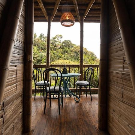 La Casa De Loto Retreat Guatapé Buitenkant foto
