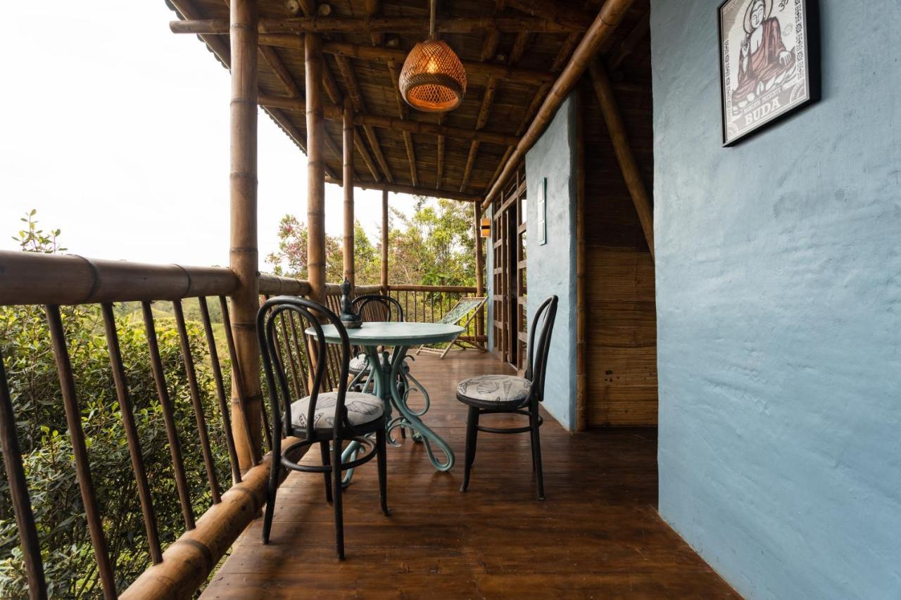 La Casa De Loto Retreat Guatapé Buitenkant foto